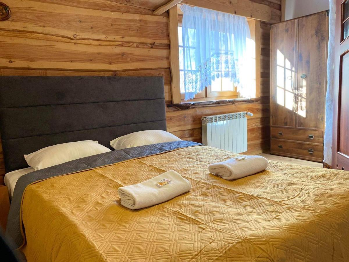 Bed and Breakfast Troll Тісна Екстер'єр фото