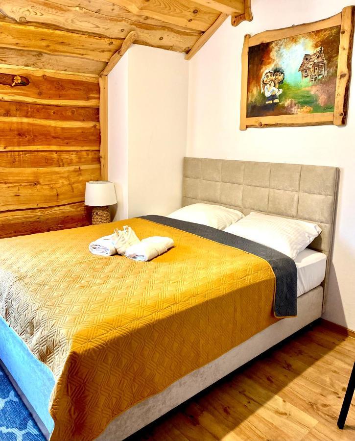 Bed and Breakfast Troll Тісна Екстер'єр фото